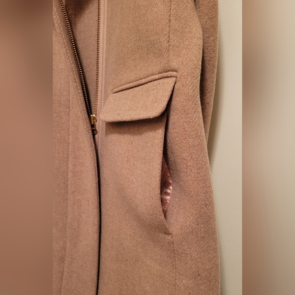 NEW with Tags!  J.Crew Cocoon Coat in Italian Stadium-Cloth (2022 collection). - Picture 10 of 11